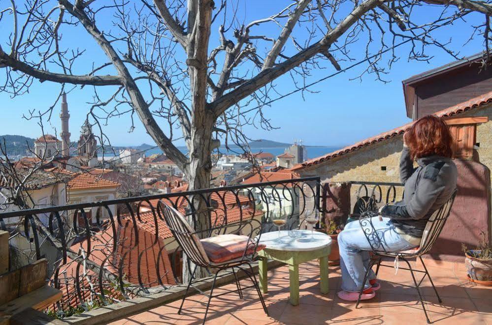 Taksiyarhis Pension Ayvalı Kültér fotó